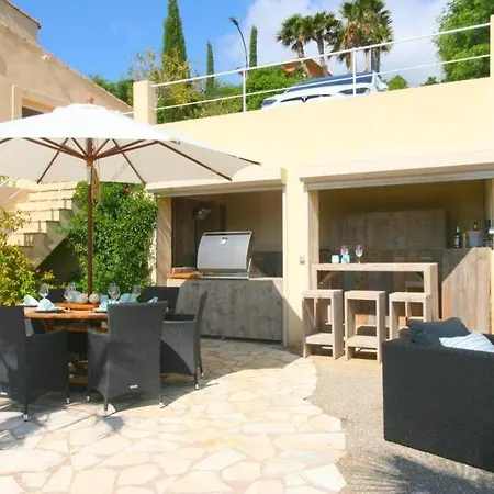 Lord Of Sainte-maxime