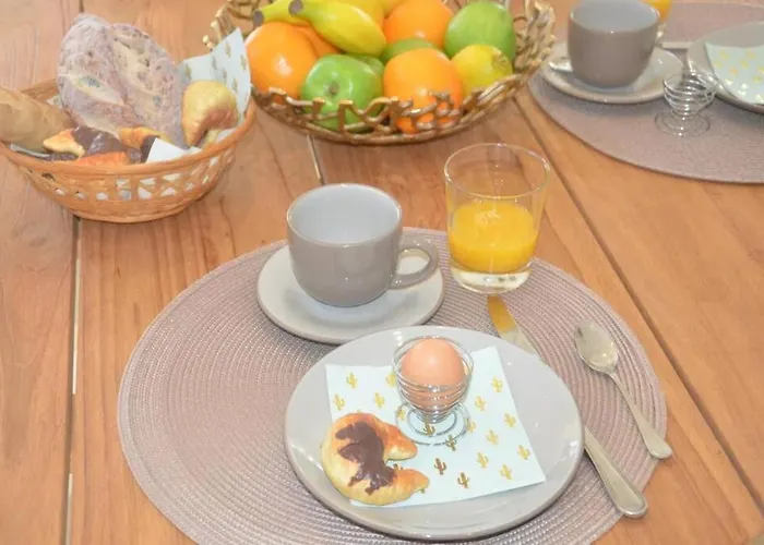 Lord Of Sainte-maxime La Garonnette-Plage