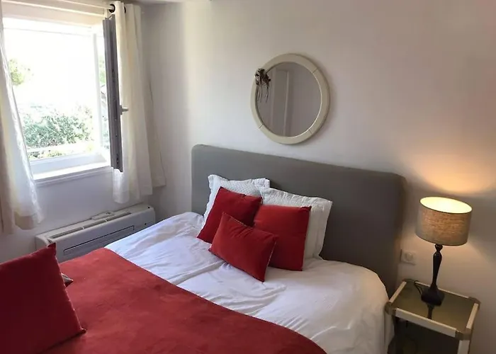 Lord Of Sainte-maxime *