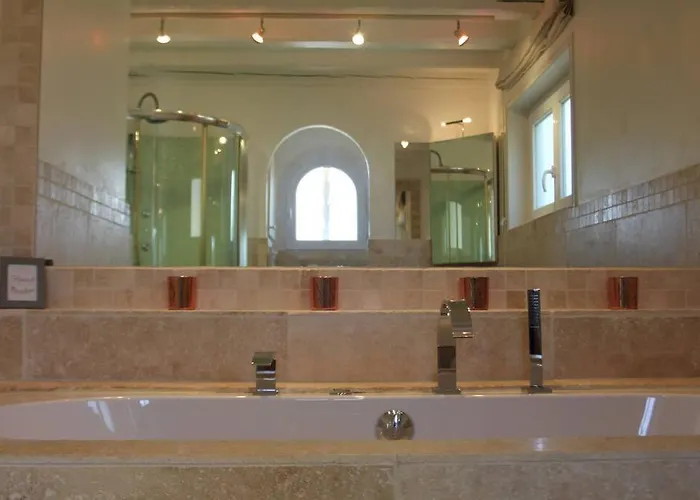 Lord Of Sainte-maxime * La Garonnette-Plage