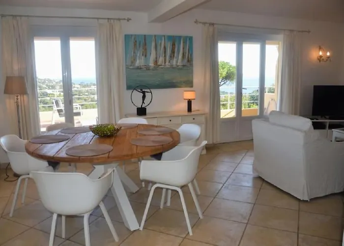 Lord Of Sainte-maxime La Garonnette-Plage