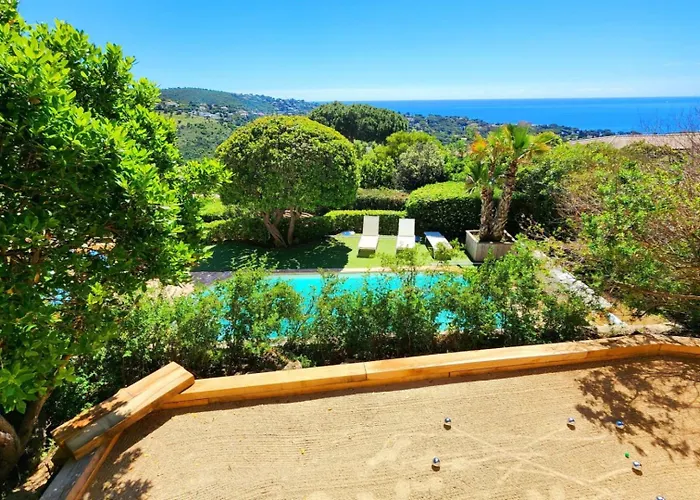 Lord Of Sainte-maxime La Garonnette-Plage